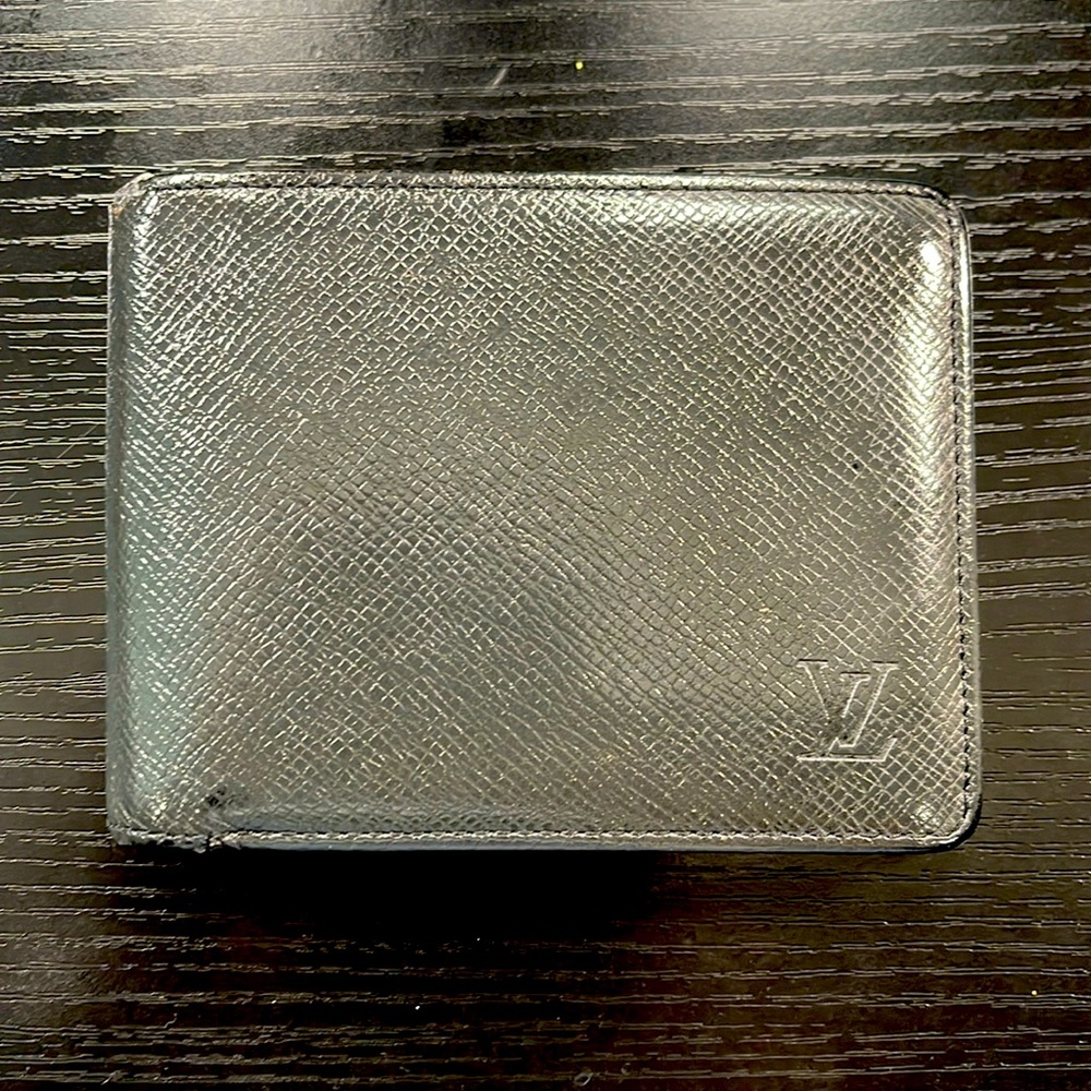 Louis Vuitton Textured Black Wallet. Shows Signs Of Wear